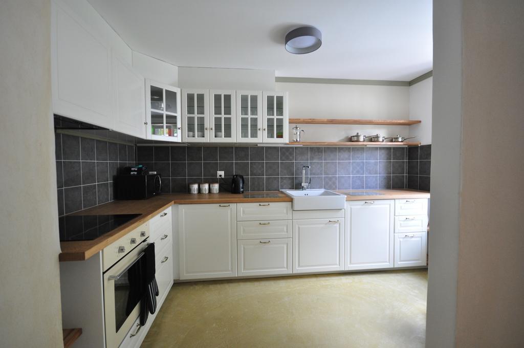 Jungfrau Family Holiday Home Matten bei Interlaken Zimmer foto